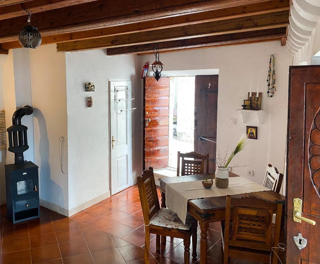 Charming Bohemian House In Perast Villa Exteriör bild